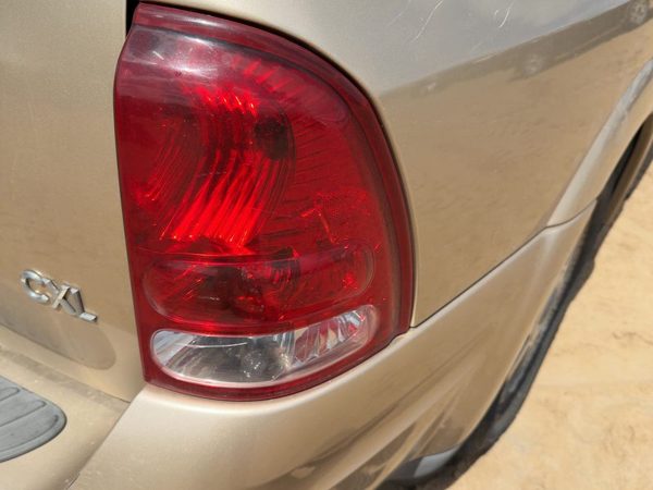2004-2007 Buick Rainier Passenger Right Tail Light Brake Lamp Oem Rear 15131581 — photo 2