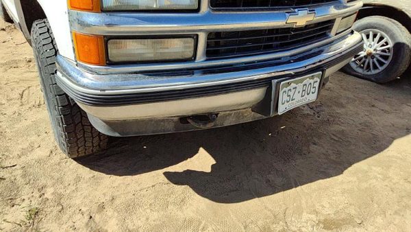 1988-1999 Chevy Silverado 1500 Front Bumper With Brackets Assembly Oem 15574111 — photo 5