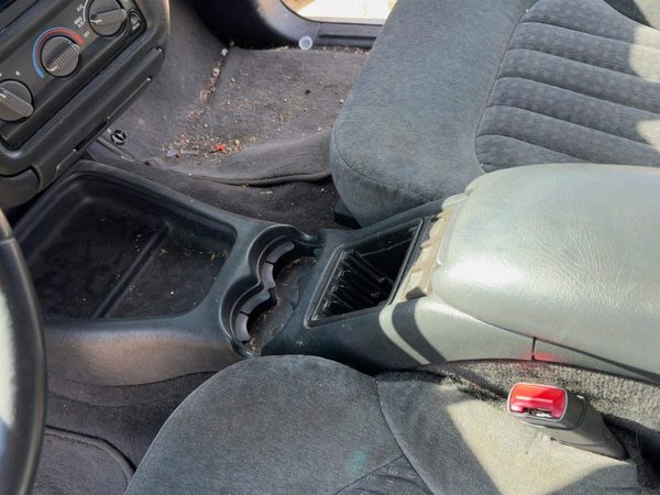 00-02 Chevy S10 Blazer Complete Center Floor Console Assembly Graphite 12H — photo 1