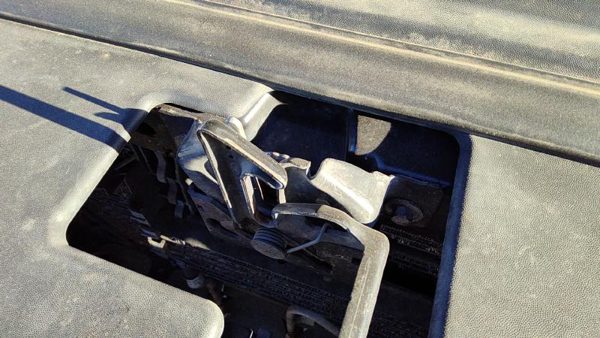 2007-2017 Ford Expedition Hood Latch Assembly With Bracket Oem 9L1z16138a — photo 2