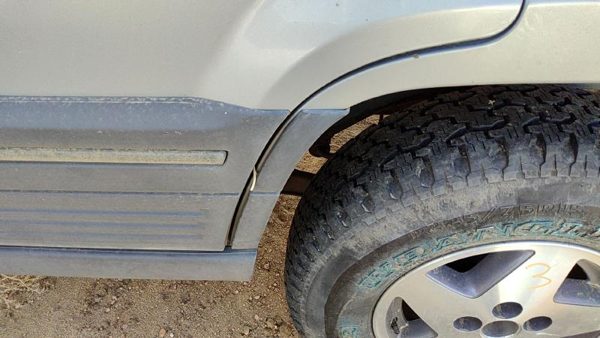 1993-1995 Jeep Grand Cherokee Driver Left Rear Moulding On Quarter Panel Oem — photo 3
