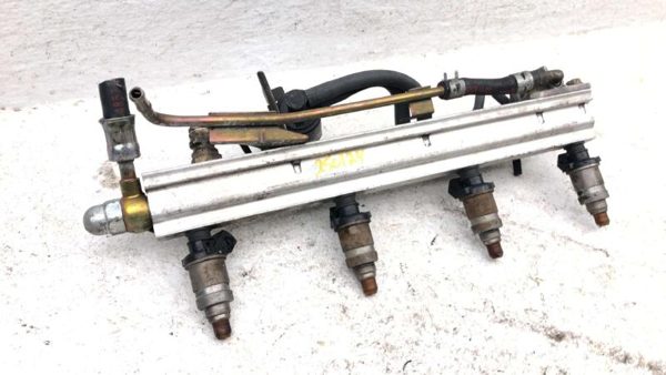 1994 Honda Accord Complete Fuel Rail With Injectors Set Loaded Oem 2.2L Vtec — photo 1