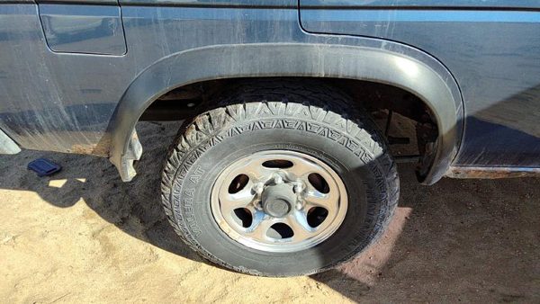 1995 Nissan Pathfinder Passenger Right Rear Wheel Flare Oem Moulding Only — photo 3