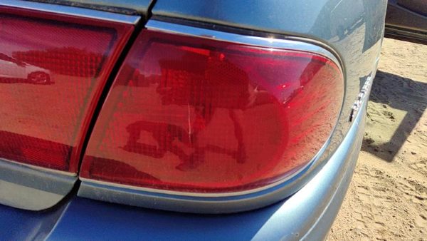 01-04 Lesabre Buick Lesabre Passenger Right Outer Tail Light Brake Lamp Oem Rear — photo 2