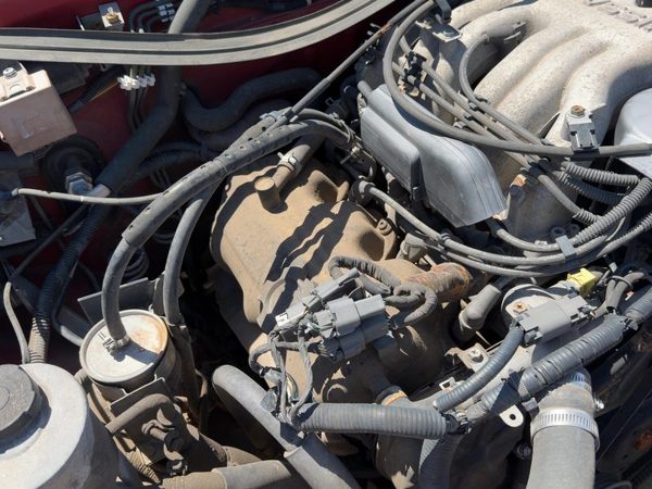 1994 Nissan Pathfinder Passenger Right Cylinder Head Assembly 3.0L SOHC OEM — photo 3