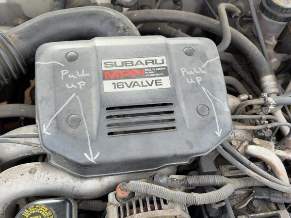 1990-1994 Subaru Legacy Engine Cover Top Plastic Shield Oem 2.2L — photo 1