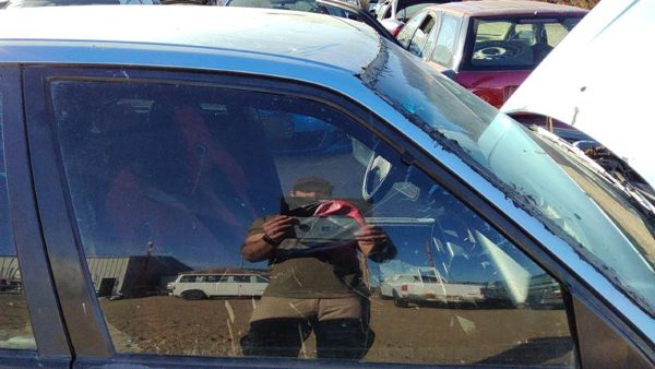 1988-1991 Honda Civic Passenger Right Front Side Window Door Glass Oem Sedan — photo 3