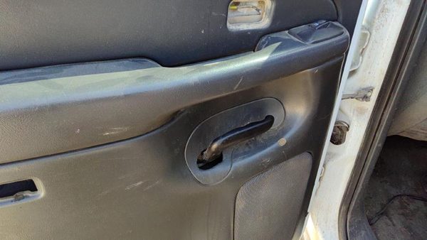 04-06 1500 Hd Driver Left Rear Inside Door Trim Panel Only Back Pewter 69D — photo 5
