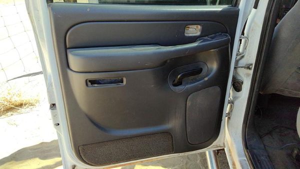 04-06 1500 Hd Driver Left Rear Inside Door Trim Panel Only Back Pewter 69D — photo 1