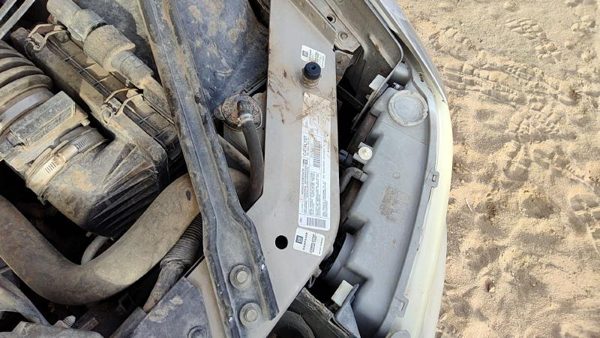 97-98 Buick Century Coolant Reservoir Radiator Overflow Tank Bottle Oem — photo 2