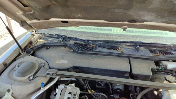 1991-1996 Buick Park Ave Ultra Passenger Right Windshield Wiper Arm Blade Lever — photo 1