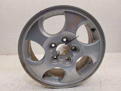 2004 Saturn Vue Oem Wheel 16X6-1/2 Aluminum 5 Hole Silver Opt Py0 Rim 21991028
