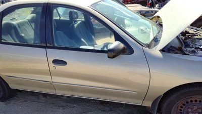 2003 Chevrolet Cavalier Front Door RH Gold 49U