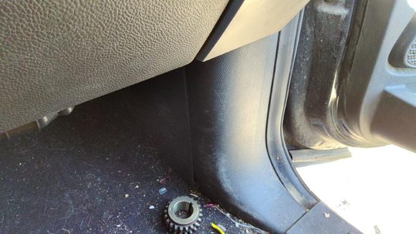 07-17 Ford Expedition Passenger Right Lower Kick Trim Panel Oem 1W Black/Camel — photo 2