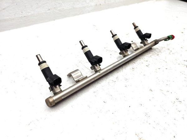 09-20 Dodge Journey Fuel Rail With Set Of 4 Injectors Complete Loaded Oem 2.4L — photo 2