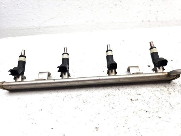 09-20 Dodge Journey Fuel Rail With Set Of 4 Injectors Complete Loaded Oem 2.4L — photo 4