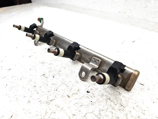 09-20 Dodge Journey Fuel Rail With Set Of 4 Injectors Complete Loaded Oem 2.4L — photo 6