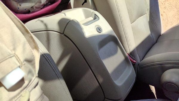 04-06 Town Country Center Console Lid Only Oem Arm Rest Fold Down Khaki J1 — photo 3