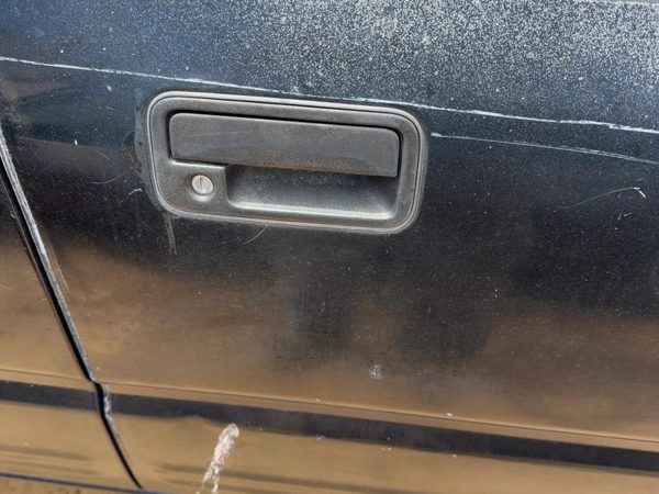 1998-2004 Isuzu Rodeo Passenger Right Front Outside Door Handle Oem — photo 2