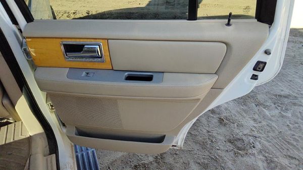 07-10 Navigator Passenger Right Rear Door Trim Panel With Switches Back Tan — photo 1
