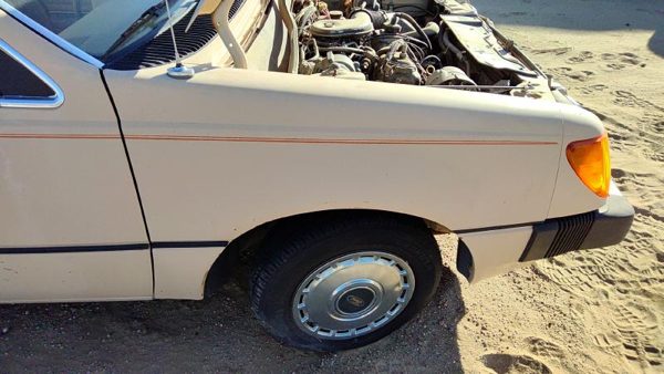 1984-1987 Ford Tempo Passenger Right Front Fender Oem Tan E73z16005a — photo 2