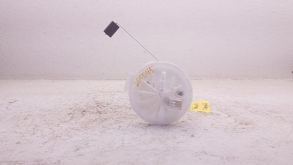 2005-2006 Jeep Liberty Fuel Pump Assembly With Sending Unit 3.7L 05140829Ab — photo 5