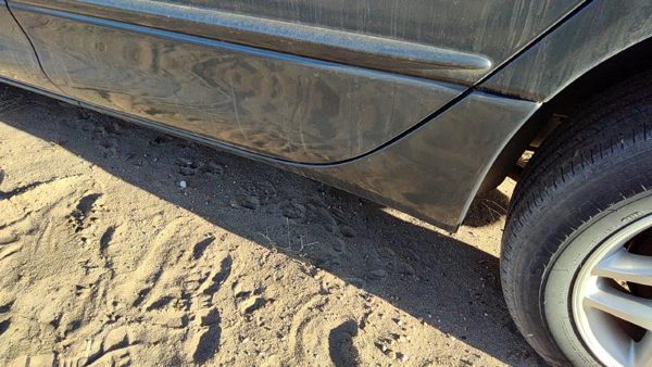 1998-2004 Dodge Intrepid Driver Left Rear Lower Rocker Panel Moulding Side Skirt — photo 4