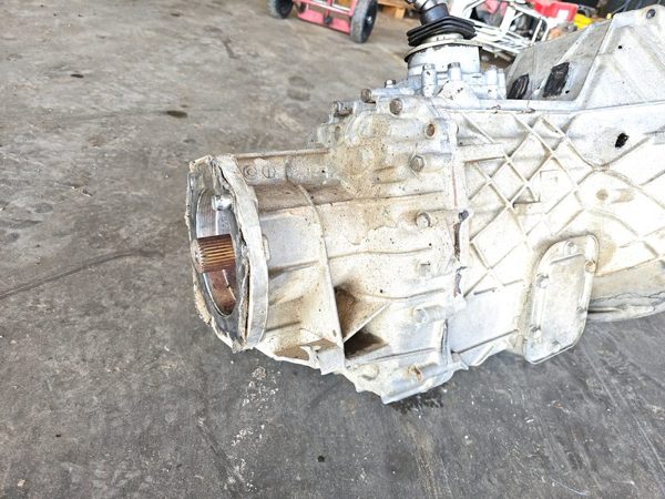 1992 Ford F-250 Transmission Assy. F250 Zf 5 Speed Manual Broke Mount 4x4 7.3L — photo 10