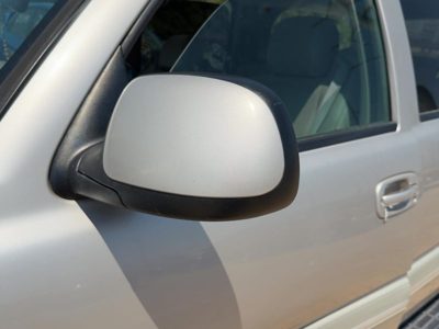 03-06 Suburban 1500 Driver Left Power Side Mirror Door Mounted Silver Birch 59U