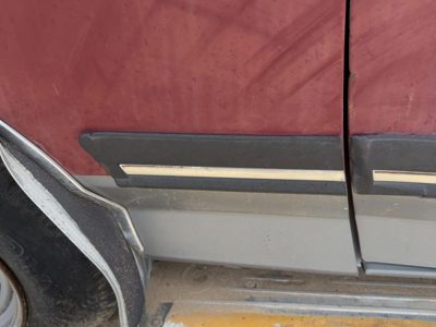 1987-1991 Ford F150 Driver Left Moulding From Fender Oem Trim Strip