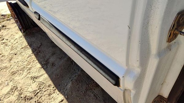 1998-2001 Ram 1500 Passenger Right Rear Moulding From Door Oem Back Trim Strip — photo 2