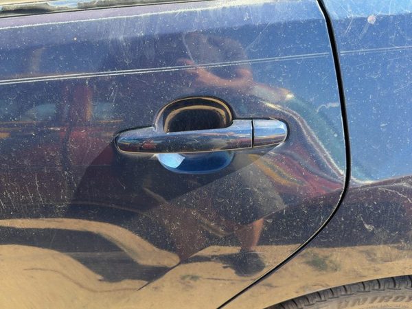 03-08 Matrix Xr Driver Left Rear Outside Door Handle Oem Back Indigo Ink Pearl — photo 2