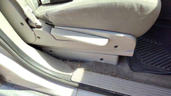 05-07 Chevy Equinox Passenger Right Side Seat Trim Panel Oem Gray 14B — photo 3