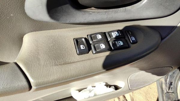 02-04 Chevy Trail Blazer Driver Left Front Power Window Master Control Switch — photo 2
