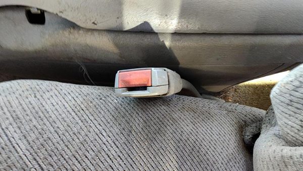 1995-1998 Chevy Silverado 1500 Gray — photo 2
