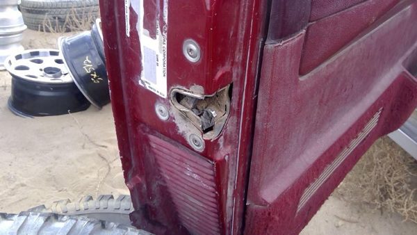 1988-1991 Gmc Sierra 2500 Driver Left Front Door Latch With Rods/Cables Oem — photo 5