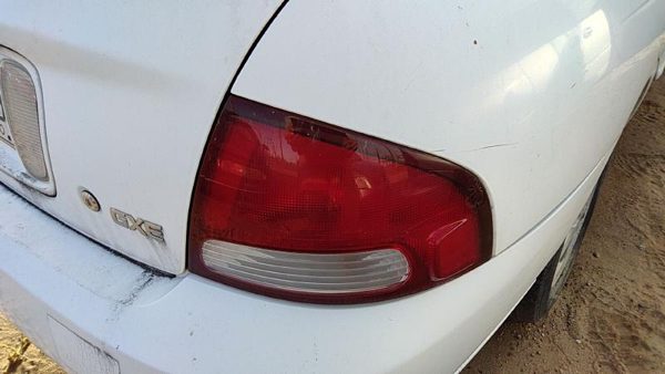 2000-2003 Nissan Sentra Passenger Right Tail Light Brake Lamp Oem Rear — photo 3