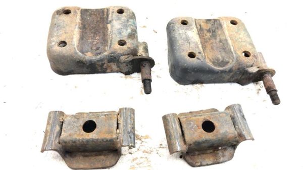 1995-1997 Nissan Hardbody Rear U Bolts Shock Mount Spring Plate Set Oem 4X4 — photo 8