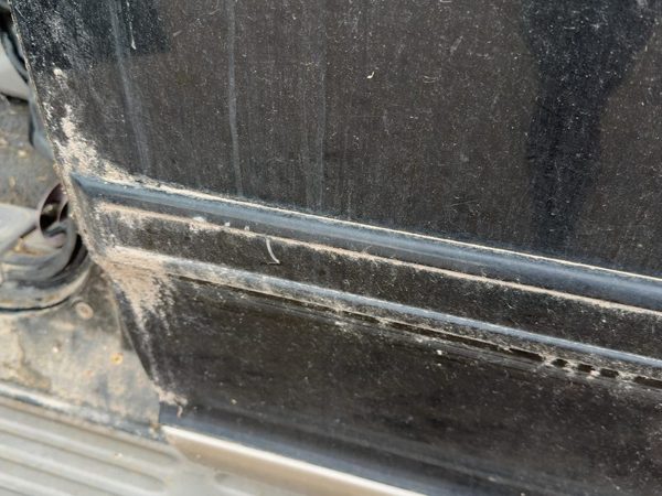 97-02 Ford Expedition Driver Left Rear Upper Moulding From Door Oem Back Black — photo 6