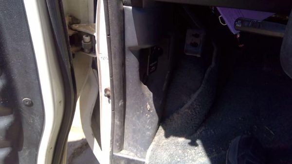 92-96 Ford Van E150 Driver Left Lower Kick Trim Panel Oem Gray — photo 1