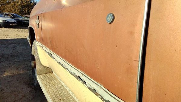1983 Chevy Pickup 30 Front Door LH — photo 5