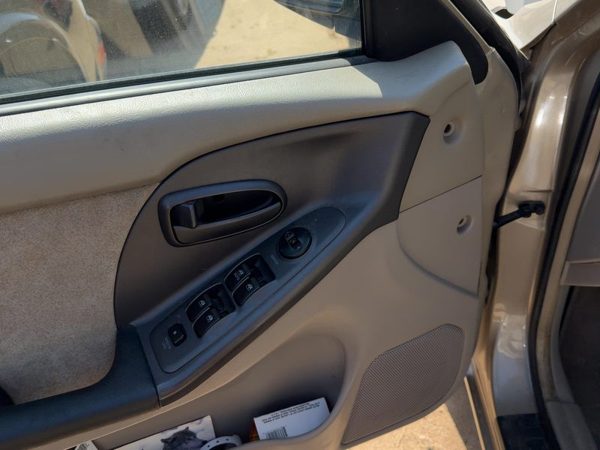 01-03 Elantra Driver Left Front Door Trim Panel With Master Switch Beige Gray Ze — photo 6