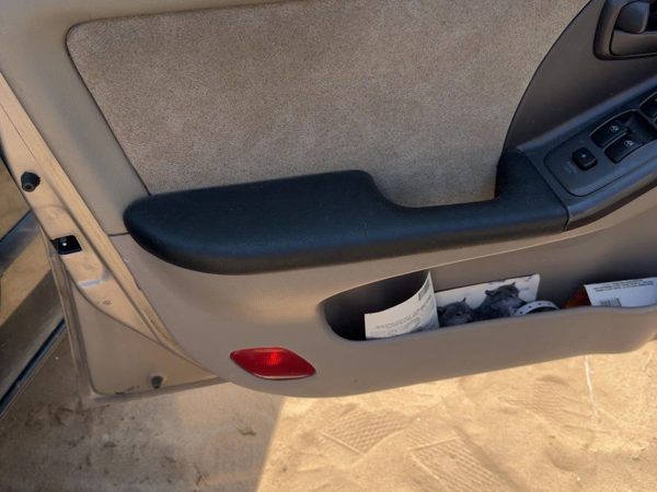 01-03 Elantra Driver Left Front Door Trim Panel With Master Switch Beige Gray Ze — photo 11