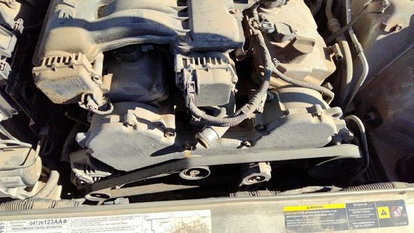05-10 Chrysler 300 Complete Set Of Timing Covers Upper Lower Inner Outer 3.5L — photo 2