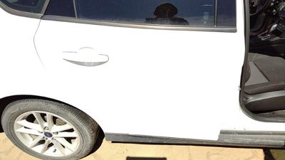 2018 Ford Focus Rear Door RH White Yz