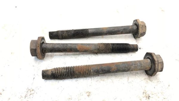 1997-1999 Chevy Suburban Set Of Bolts For Power Steering Gear Box Oem 26100345 — photo 4