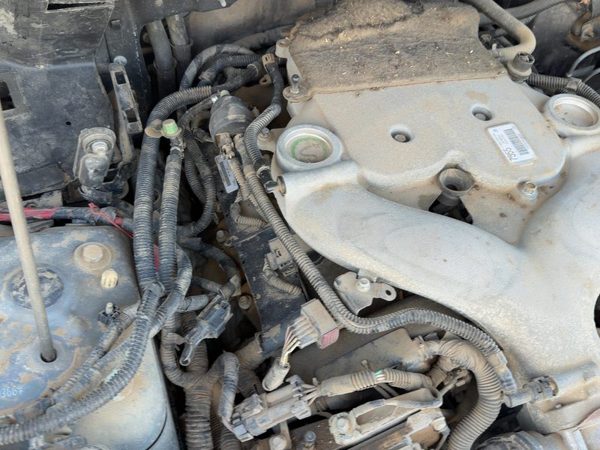 2004-2012 Cadillac Srx Passenger Right Valve Cover Oem 3.6L 12599429 — photo 2