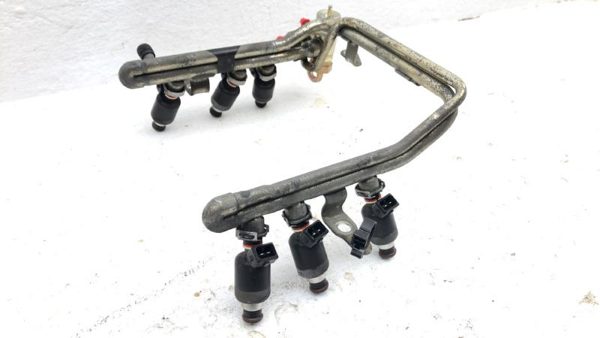 1993-1994 Pontiac Bonneville Complete Fuel Rail With Injectors Set Loaded 3.8L — photo 5