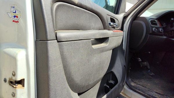 2010-2014 Chevy Tahoe Driver Left Front Door Trim Panel With Master Switch Black — photo 5