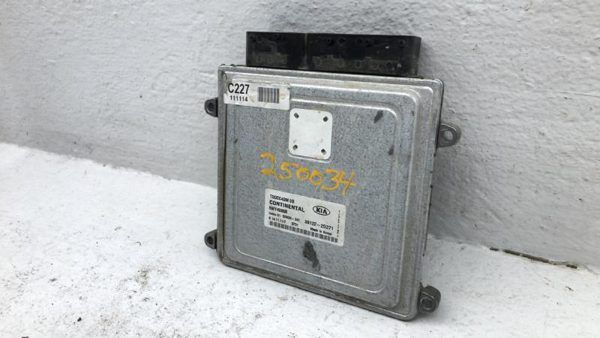 11-13 Kia Forte Electronic Control Module Computer Ecm Ecu 2.4l At 391222g271 — photo 3